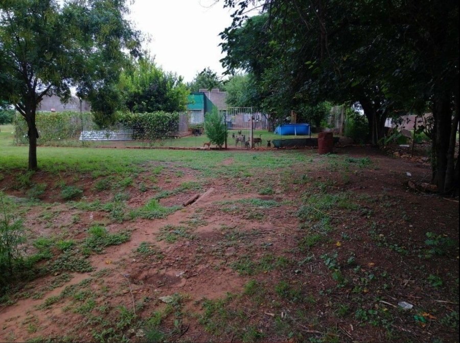 3 Bedroom Property for Sale in Kuruman Rural Northern Cape